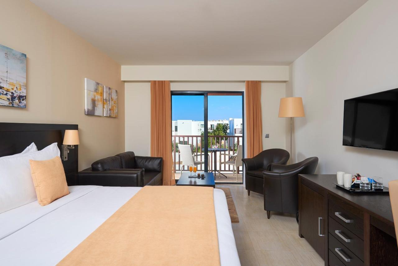 Melia Llana Beach Resort & Spa (Adults Only) Santa Maria Exterior photo
